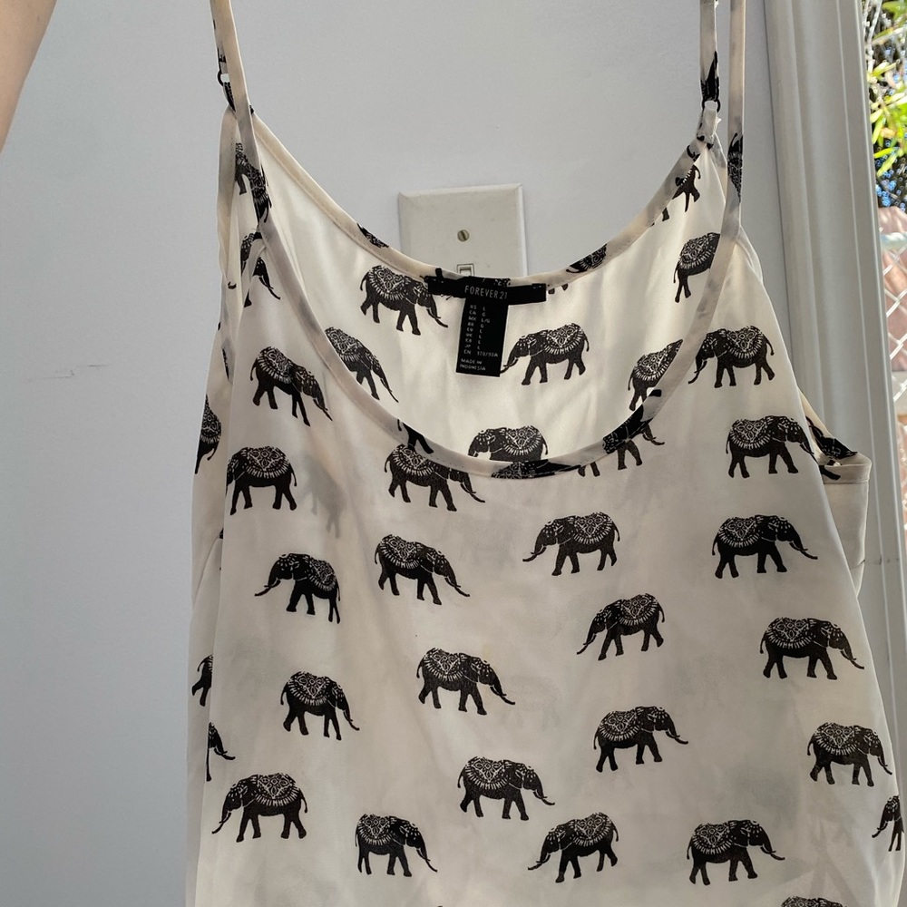 Forever 21 elephant crop top